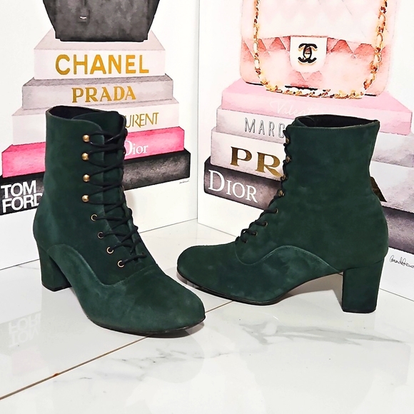 Genuine Leather Vintage Victorian Style New Zealande Lace Up Boots - Picture 4 of 9